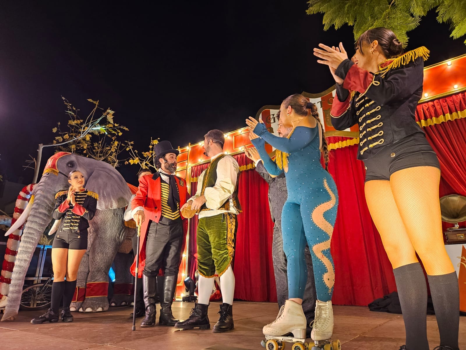 INAUGURACIÓN DEL XIX MERCADO NAVIDEÑO DE OROPESA DEL MAR